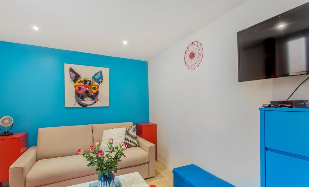 Le Saint Louis Blue Bulldog Apartment Hyeres Exterior photo